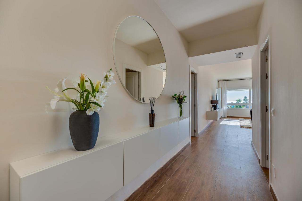 Vacation Marbella I Top 1 Puerto Banus Sea Front Rental, Renovated Exterior photo