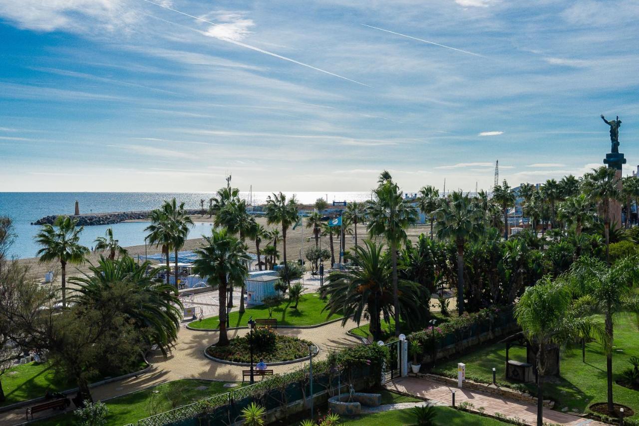 Vacation Marbella I Top 1 Puerto Banus Sea Front Rental, Renovated Exterior photo